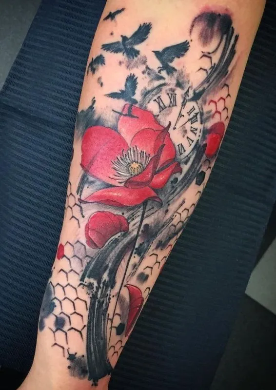 Tatouage coquelicot style japonais sur l'avant bras