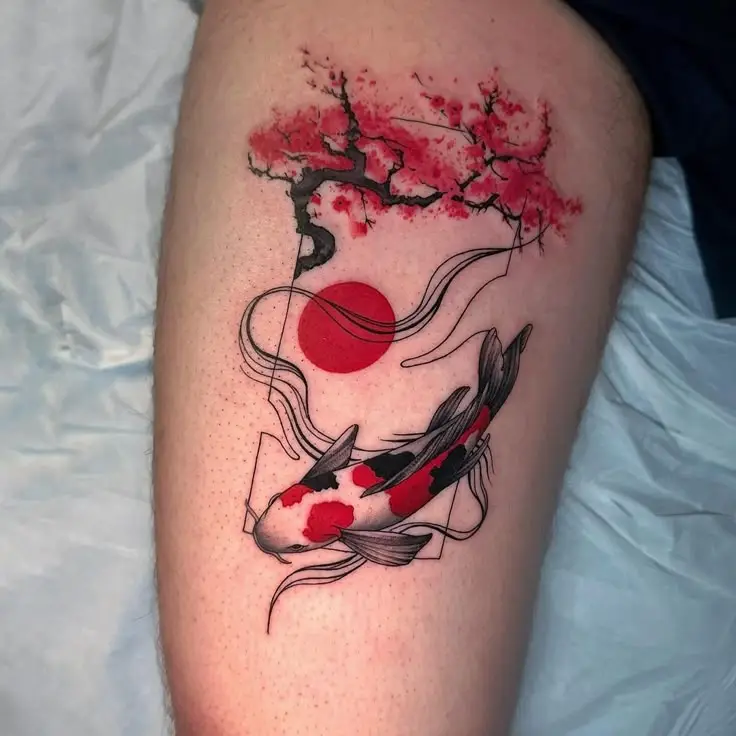 Tatouage carpe koi, symbole du japon avec le drapeau japonais et un cerisier en fleur
