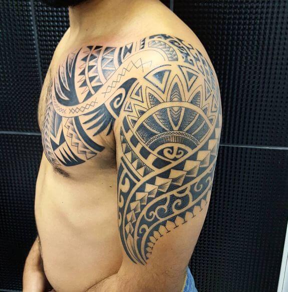 https://wikitattoo.fr/wp-content/uploads/bruno-maori-tattoos.jpg