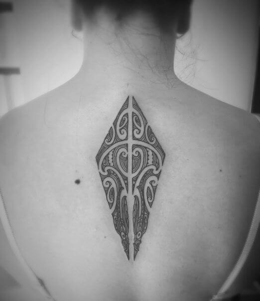 https://wikitattoo.fr/wp-content/uploads/maori-tattoos-for-female.jpg